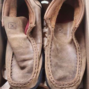 Boys Twisted X Shoes.